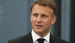 Ο Μακρόν καλεί τους Γάλλους να ψηφίσουν κατά των άκρων και να μην φοβούνται