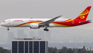 Ιταλία: Μπόινγκ 787 της Hainan Airlines επέστρεψε στο αεροδρόμιο Φιουμιτσίνο της Ρώμης αφού άρπαξε φωτιά ο ένας κινητήρας του