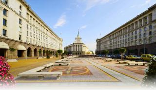 Νέα υπηρεσιακή κυβέρνηση στην Βουλγαρία και ξανά στο δρόμο προς τις κάλπες