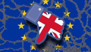 Brexit: Η ΕΕ απειλεί το Λονδίνο με κατάρρευση για την εμπορική συμφωνία
