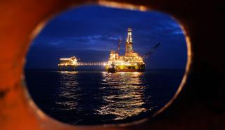 Ισχυρότατη πτώση στα αποθέματα πετρελαίου των ΗΠΑ την περασμένη εβδομάδα