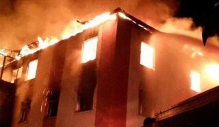 Πορτογαλία: Πυρκαγιά σε συνοικία της Λισαβόνας – Δύο νεκροί και 14 τραυματίες