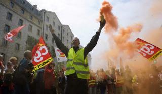 Γαλλία: Σε απεργία κατέρχονται οι σιδηροδρομικοί - Εντείνεται το ταξιδιωτικό «χάος» στην Ευρώπη