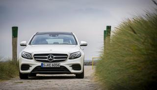 Καθίζηση των παραδόσεων οχημάτων της Mercedes-Benz στην ΕΕ στο γ' τρίμηνο
