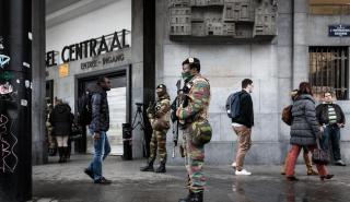 Βέλγιο: Συναγερμός στις Βρυξέλλες για οπλισμένο άνδρα σε τραμ - Εκκενώθηκαν τρία σχολεία μετά από προειδοποίηση για βόμβα