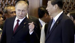 Πεκίνο και Μόσχα συγκροτούν κοινό μέτωπο κατά της Δύσης - Ενίσχυση της στρατηγικής τους συνεργασίας