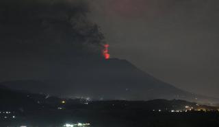 Αυξημένο επίπεδο συναγερμού στην Ιαπωνία - Ηφαιστειακή έκρηξη στο Όρος Άσο