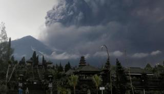 Ιαπωνία: Οι αρχές εξέδωσαν προειδοποίηση μετά την έκρηξη ηφαιστείου