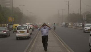 Ινδία: Η ατμοσφαιρική ρύπανση ευθύνεται για το 7% των θανάτων στις μεγάλες πόλεις