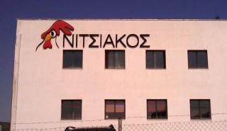 Νιτσιάκος: Η εταιρεία που έμαθε στους Έλληνες το μαύρο κοτόπουλο
