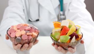 Διατροφή κατά της φλεγμονής: Ποια τρόφιμα να προτιμάτε και ποια να αποφεύγετε