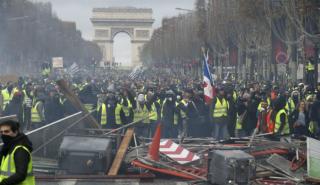 Γαλλία: Εκατοντάδες χιλιάδες πολίτες διαδήλωσαν κατά της αύξησης του ορίου ηλικίας συνταξιοδότησης