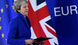 Κρίσιμα 24ωρα για το Brexit: Συνομιλίες με Ευρωπαίους ηγέτες θα έχει η Μέι