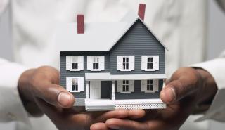 ΗΠΑ: Ανοδικές τάσεις στις τιμές της αγοράς κατοικίας τον Ιούνιο