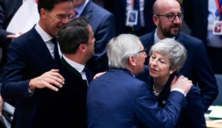 Θρίλερ στη Σύνοδο Κορυφής - Plan B για Brexit