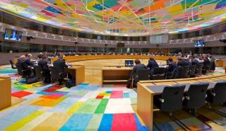 Eurogroup: Συστάσεις σε χαμηλούς τόνους για τις παροχές