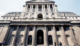 Τράπεζα της Αγγλίας: Προς ρεκόρ 27 ετών στην αύξηση των επιτοκίων την Πέμπτη