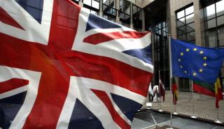 Μπαρνιέ για Brexit: Θετικά αποτελέσματα από τις διακομματικές συνομιλίες