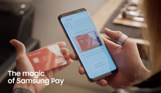 Χρεωστική κάρτα ετοιμάζεται να λανσάρει η Samsung το καλοκαίρι