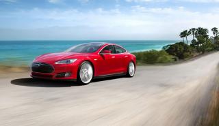 Εταιρεία στην Ελλάδα ιδρύει η Tesla Motors