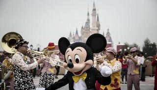 Walt Disney: Απολύει 28.000 εργαζομένους λόγω της κρίσης του κορονοϊού