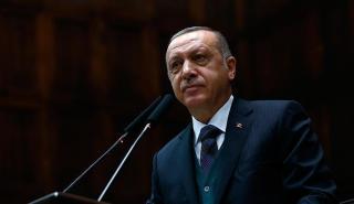Die Zeit: Οι τρεις λόγοι που ο Ερντογάν προτιμά το διάλογο με την Ελλάδα