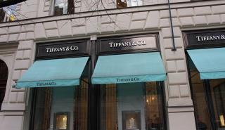 Tiffany και LVMH «ανταλλάσσουν» αγωγές - Δικαστικός «πόλεμος» για τα 16,2 δισ. δολάρια