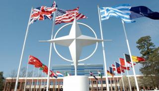 DW: Ανησυχία για το μέλλον του ΝΑΤΟ αν επανεκλεγεί ο Τραμπ