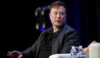 Ο Μασκ πούλησε μετοχές της Tesla αξίας 3,95 δισ. δολαρίων μετά το deal της Twitter