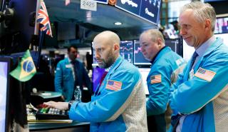 Συνεδρίαση roller coaster στη Wall Street ελέω τραπεζών - Και πάλι απώλειες σε Dow και S&P