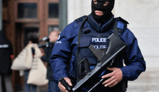 Συναγερμός στις Βρυξέλλες: Νεκρός αστυνομικός σε επίθεση με μαχαίρι