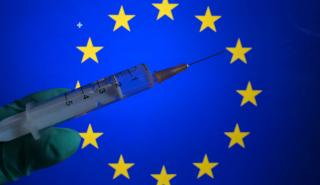 Κομισιόν: Το 51,5% των Ευρωπαίων έχει λάβει τουλάχιστον μία δόση εμβολίου