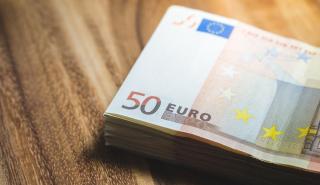 Πώς θα επιστρέψουν στις τράπεζες καταθέσεις 25 δισ. ευρώ