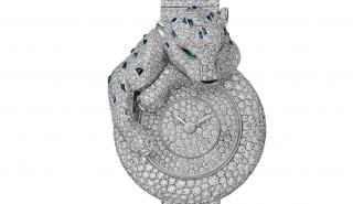 «Επενδύοντας» σε διαμαντένια ρολόγια και κοσμήματα Cartier (pics)