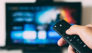 Έρευνα: Αυξημένος ο κίνδυνος μελλοντικής άνοιας για όσους κάθονται πολλή ώρα μπροστά στην τηλεόραση