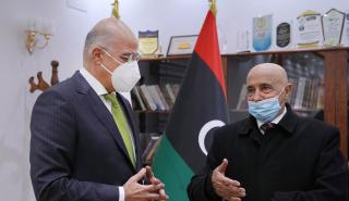 Συνάντηση Δένδια-Α. Σάλεχ: Σταθερή στήριξη της Ελλάδας στην ανοικοδόμηση της Λιβύης
