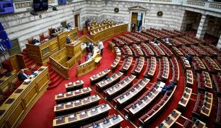 Boυλή: Ψηφίστηκε το νομοσχέδιο για το θεσμικό πλαίσιο της τηλεργασίας καθώς και 5 υπουργικές τροπολογίες