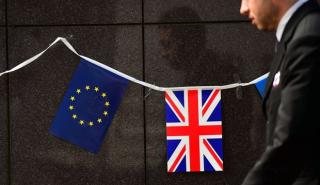 EE - Βρετανία: «Έχουμε συμφωνία» για το Brexit