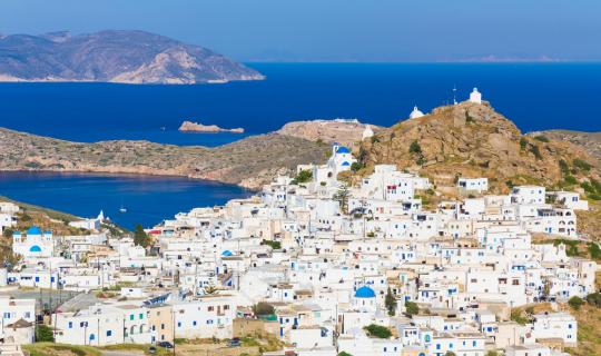 Τα ελληνικά νησιά που έγιναν διάσημα από ταινίες του Χόλιγουντ