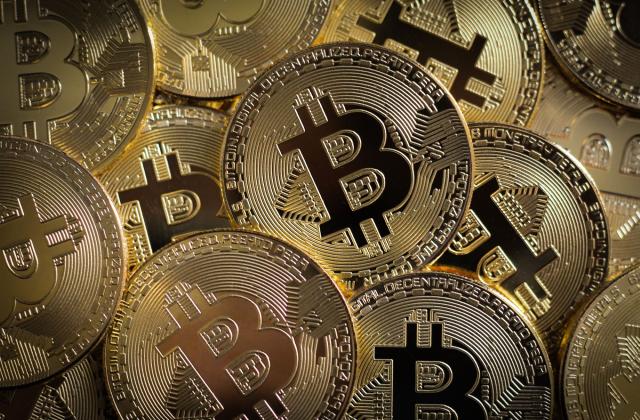 Bitcoin: Τα σενάρια μέχρι που μπορεί να φθάσει η τιμή του – Τι θα σημάνει το ορόσημο των 100.000 δολαρίων