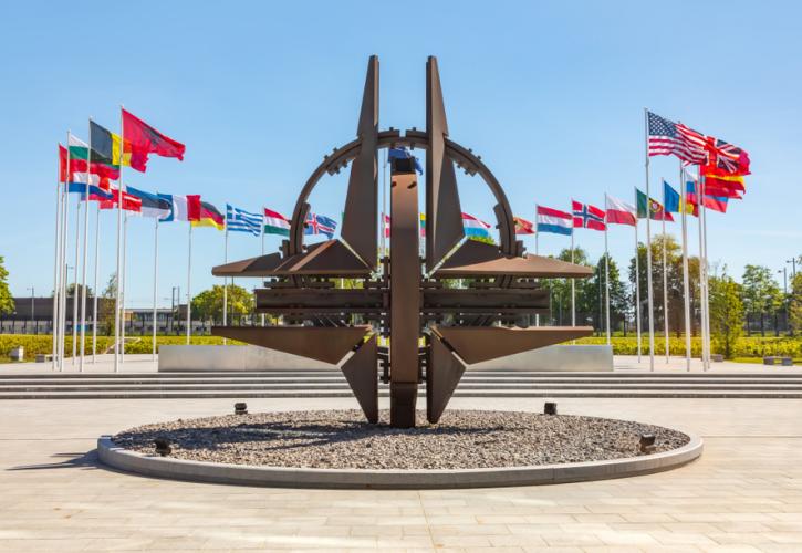 Λευκορωσία: Δέχεται να φιλοξενήσει ρωσικά πυρηνικά όπλα λόγω της πίεσης του NATO