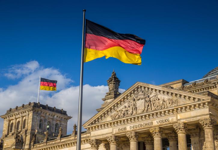 Στο... άγνωστο βαδίζει ο προϋπολογισμός της Γερμανίας - «Παγώνουν» οι δαπάνες