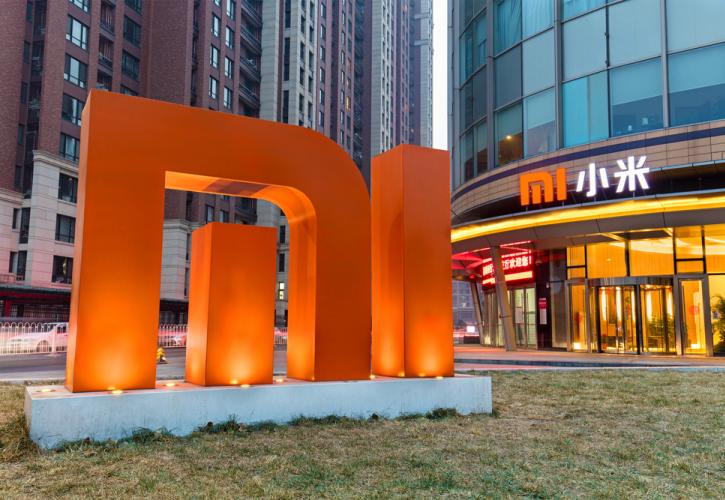 Xiaomi: Στροφή στα φυσικά καταστήματα για να επεκτείνει το μερίδιο της στην ινδική αγορά smartphones