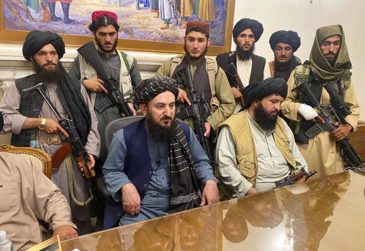 Οι Ταλιμπάν ξεκινούν συναντήσεις με τοπικούς αξιωματούχους του Αφγανιστάν