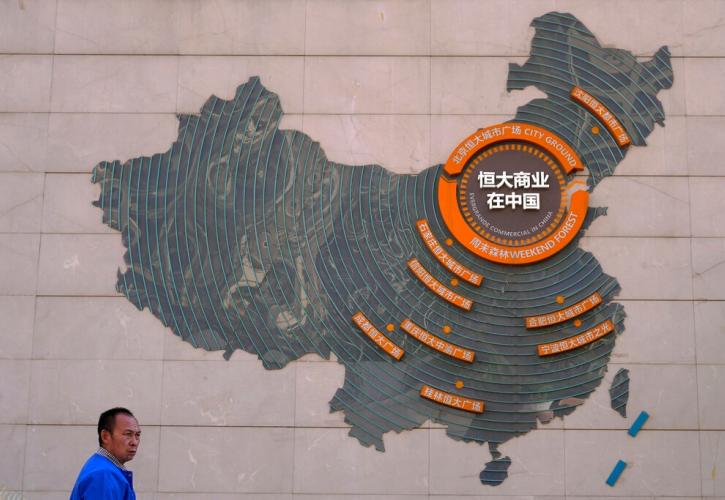 Evergrande: Νέα αθέτηση offshore πληρωμής σε ομολογιούχους - Το Πεκίνο σε επιφυλακή