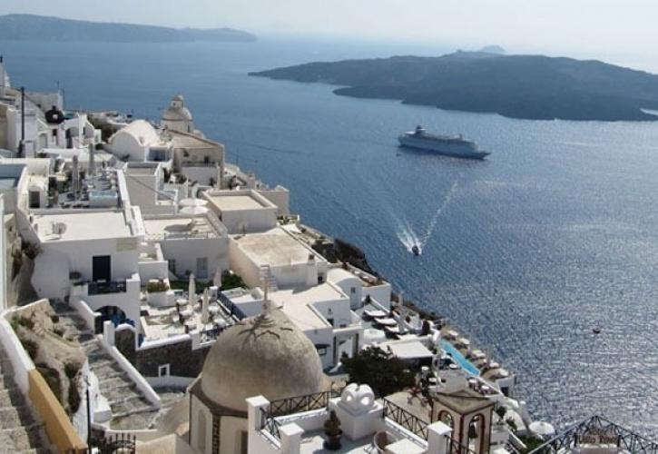 Αλλάζει κατηγορία στον τουρισμό η Ελλάδα