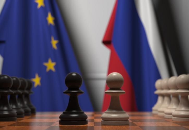 Γιατί η Ευρώπη «δεν μπορεί» να εφαρμόσει αυστηρά τις οικονομικές κυρώσεις