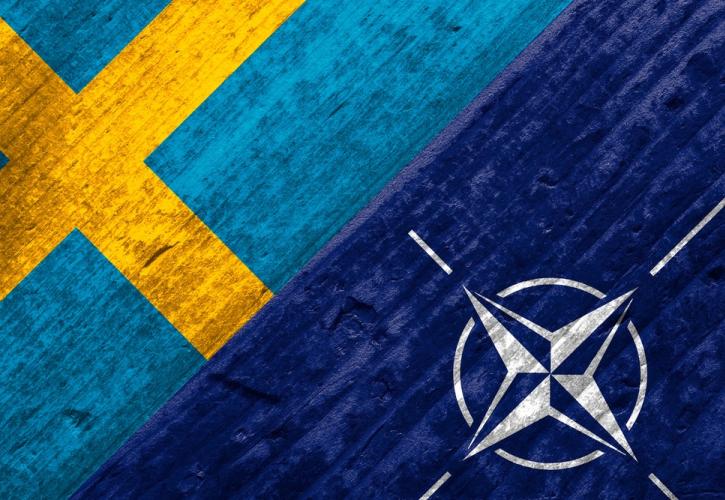 Σουηδία: Το κυβερνών Σοσιαλδημοκρατικό Κόμμα ενέκρινε την υποψηφιότητα για την ένταξη στo NATO