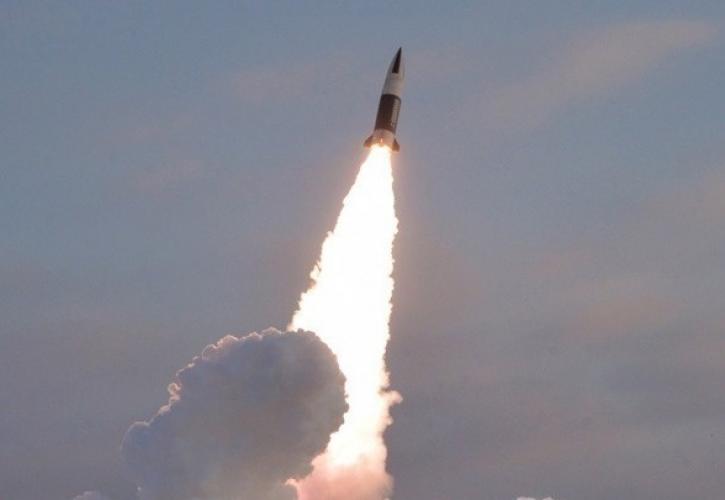 Η Βόρεια Κορέα εκτόξευσε πάνω από 10 πυραύλους - Για «εισβολή» στην επικράτειά της κάνει λόγο η Νότια Κορέα