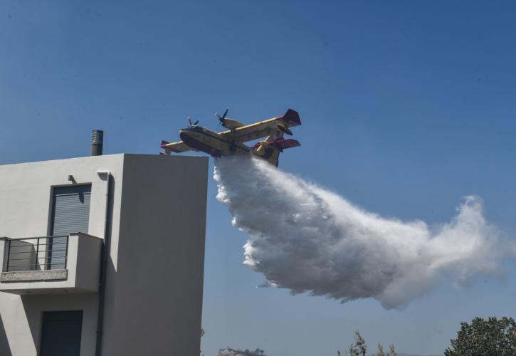 Πολύ υψηλός κίνδυνος πυρκαγιάς (κατηγορίας 4) την Τετάρτη για τις Περιφέρειες Αττικής και Στερεάς Ελλάδας